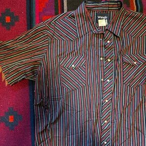 Cute Wrangler Pearl Snap